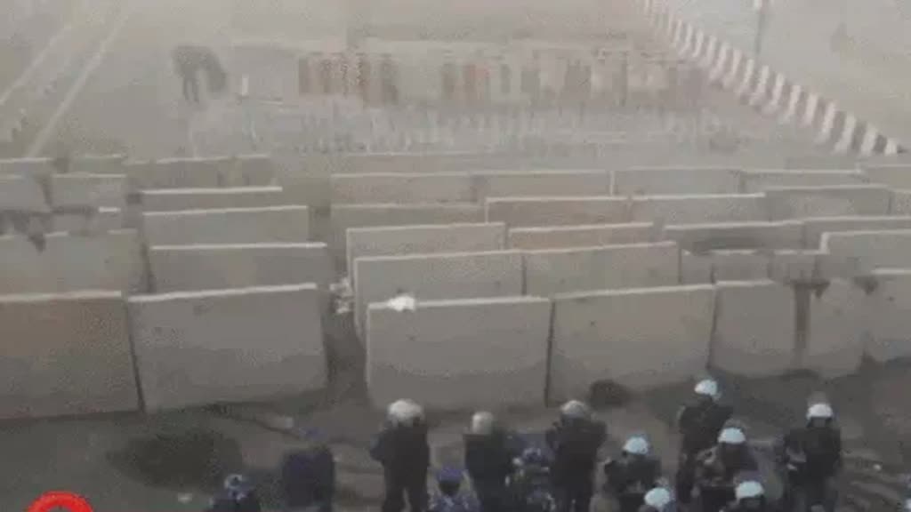 Farmer Protest: किसानों पर ड्रोन से आंसू गैस को लेकर पंजाब और हरियाणा आमने-सामने, दिल्ली सीमा पर कई जगह जाम, किसान नेताओं ने कही ये बड़ी बात 